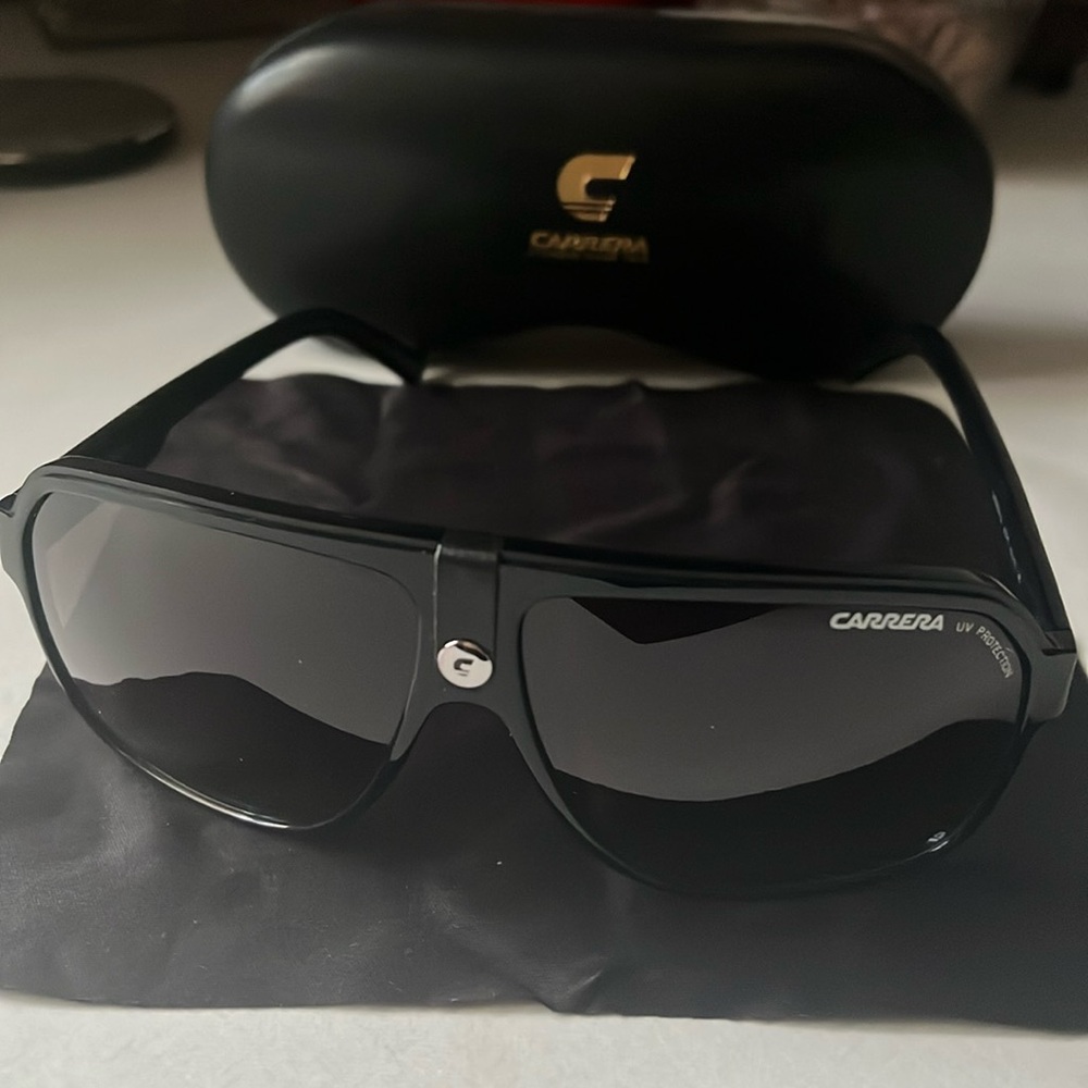Brand new Carrera sunglasses with original case!